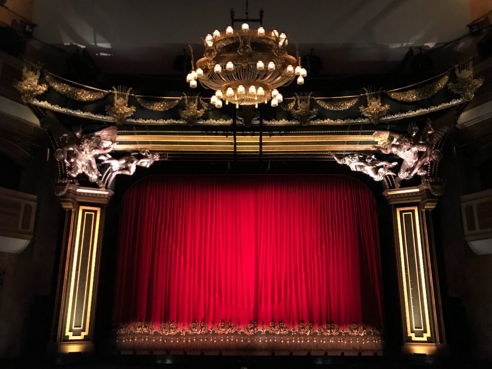 red curtain stage