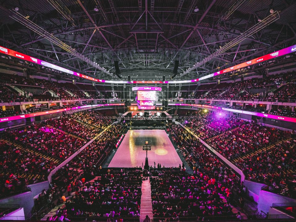 people inside the basketball court