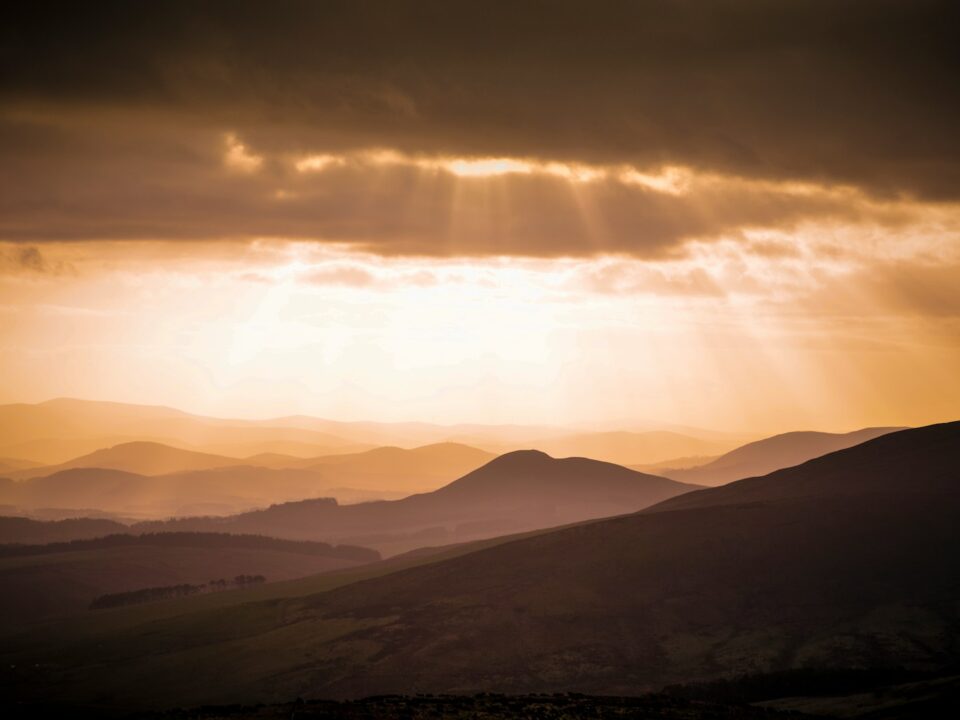 silhouette of mountains